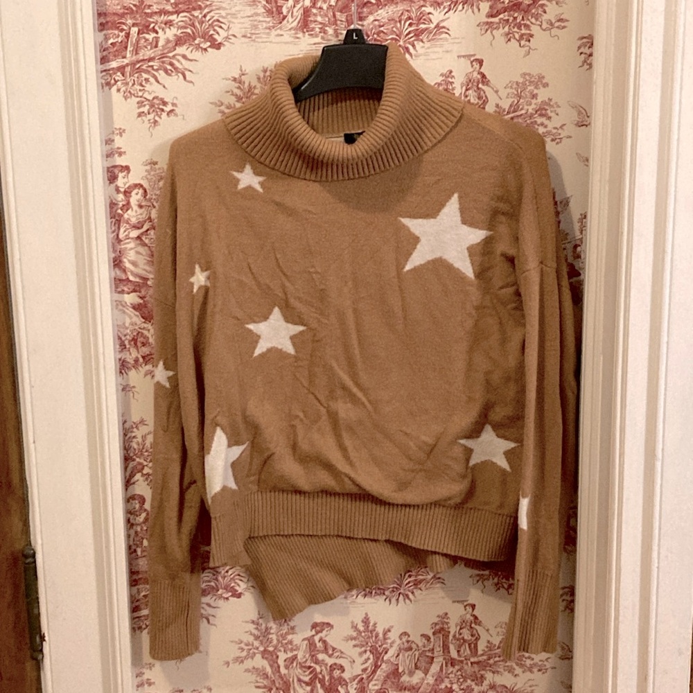 Star 🌟 Sweater